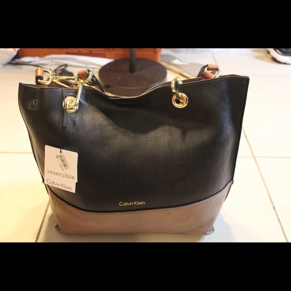Cale in Klein Black and Brown Reversible Bag